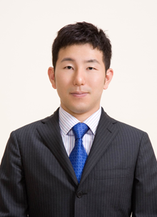 歯科医師:川畑 博史